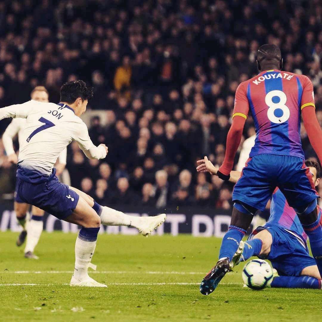 借坚韧的防 借坚韧的防