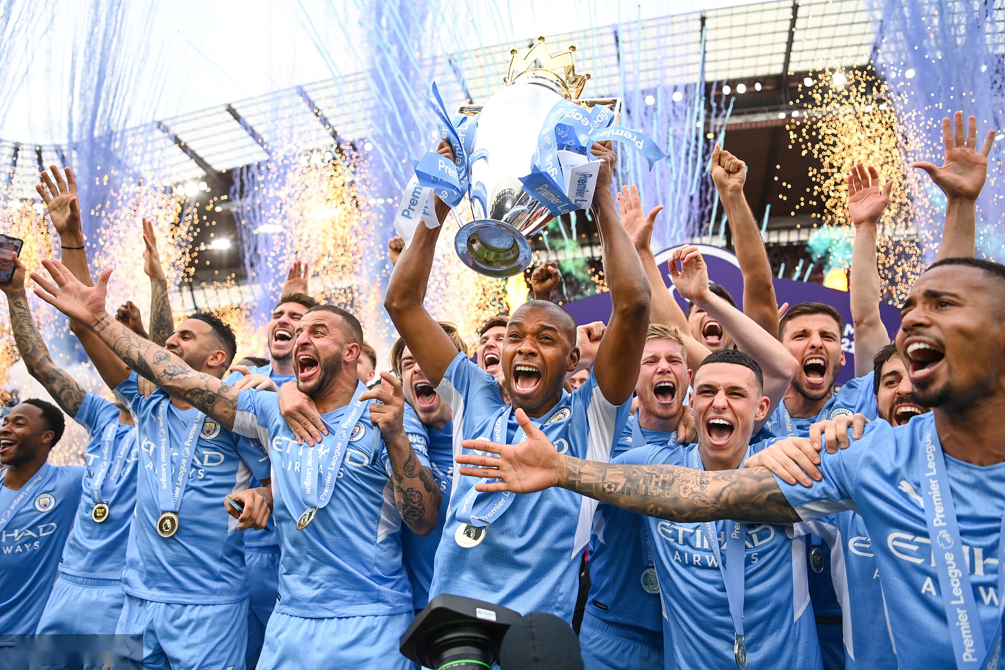 比赛日程中 比赛日程中